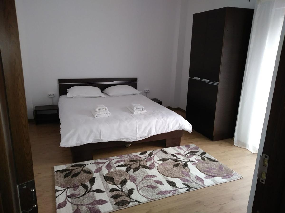 Alexys Residence 4 Iasi Extérieur photo